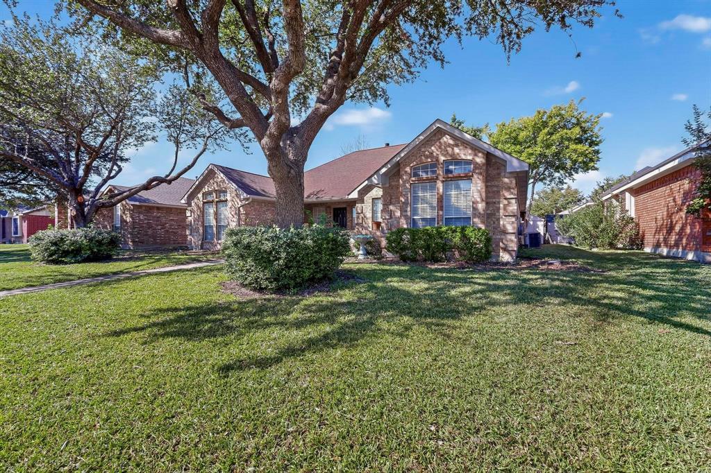 2601 Daisy Lane, Rowlett