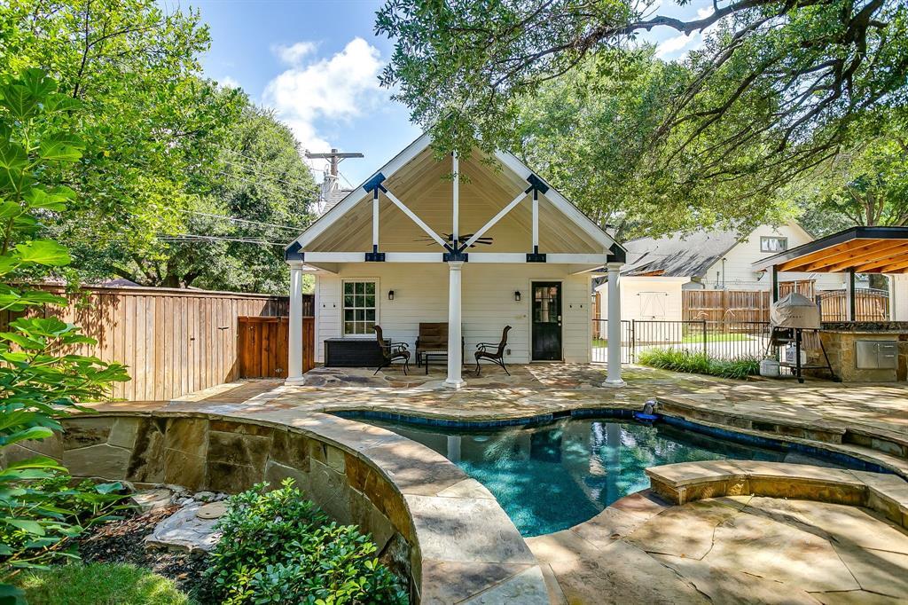 10739 Saint Lazare Drive, Dallas