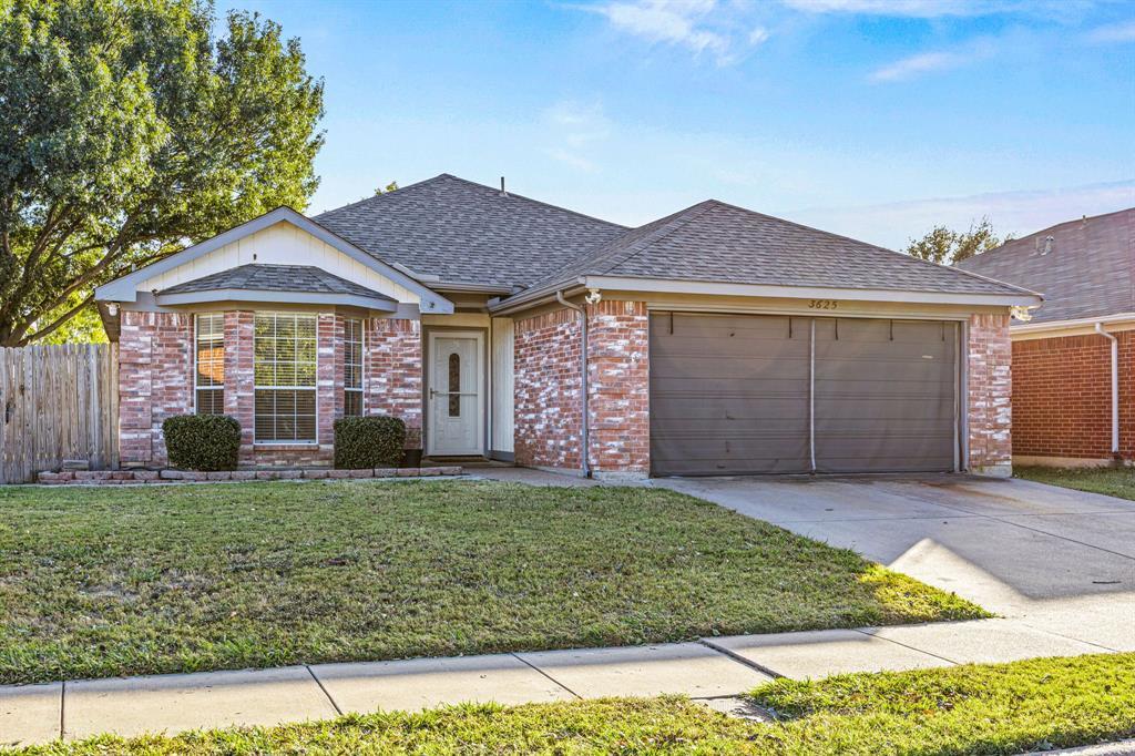 3625 Garden Springs Drive, Fort Worth