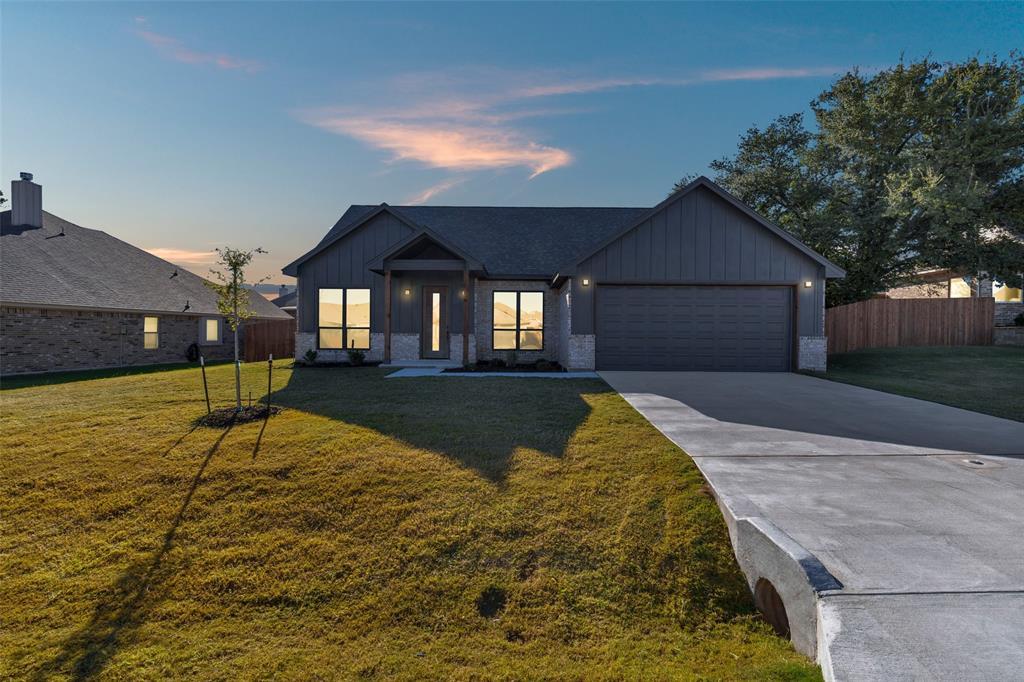3306 Promenade Court, Granbury