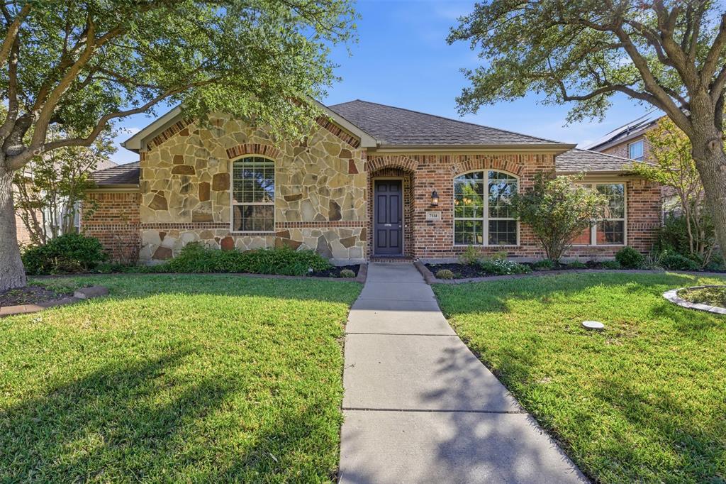 7114 Waterbury Drive, Rowlett