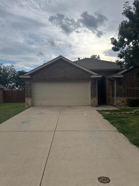3235 Clear Springs Drive, Forney