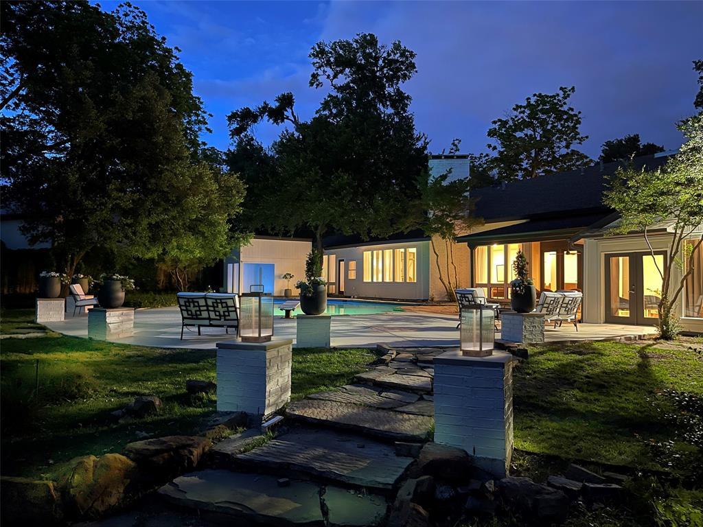 6802 Bert Lane, Dallas