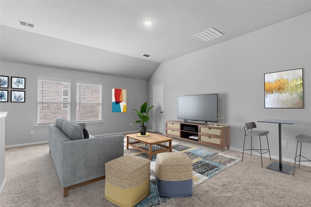 928 Violet Way, Celina