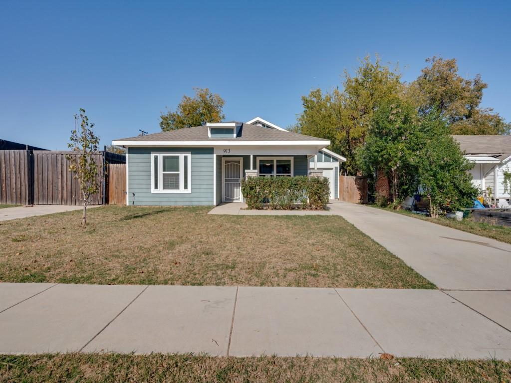 913 E Davis Avenue, Fort Worth