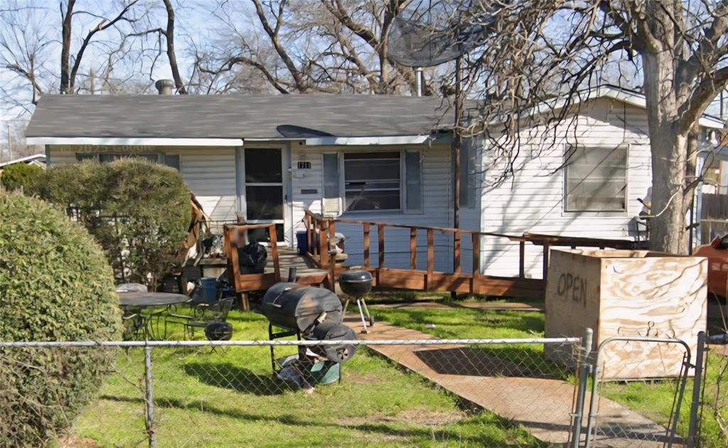 1711 Kraft Street, Dallas