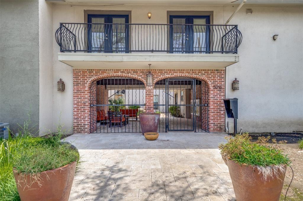 5816 Birchbrook Drive 122, Dallas