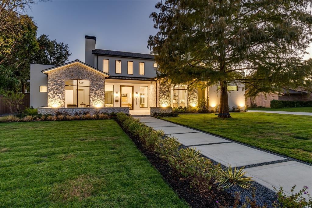 3788 Vinecrest Drive, Dallas