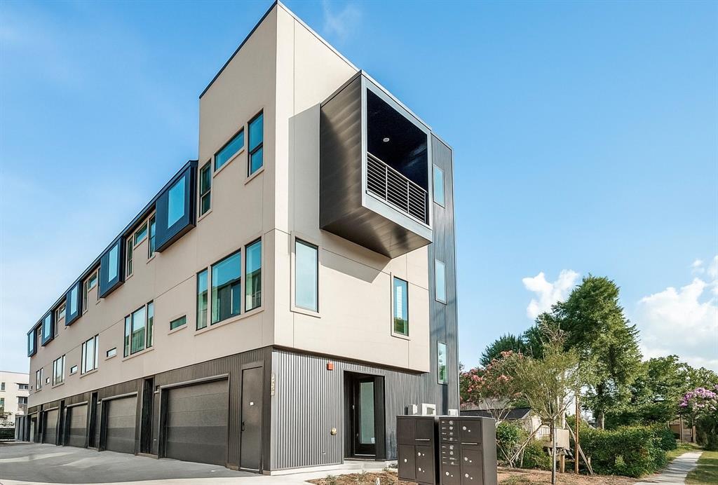 2906 Hawthorne Avenue 104, Dallas