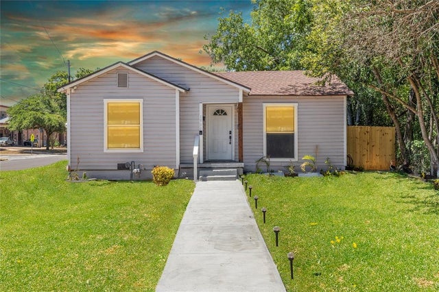 1900 N 6th Street, Waco