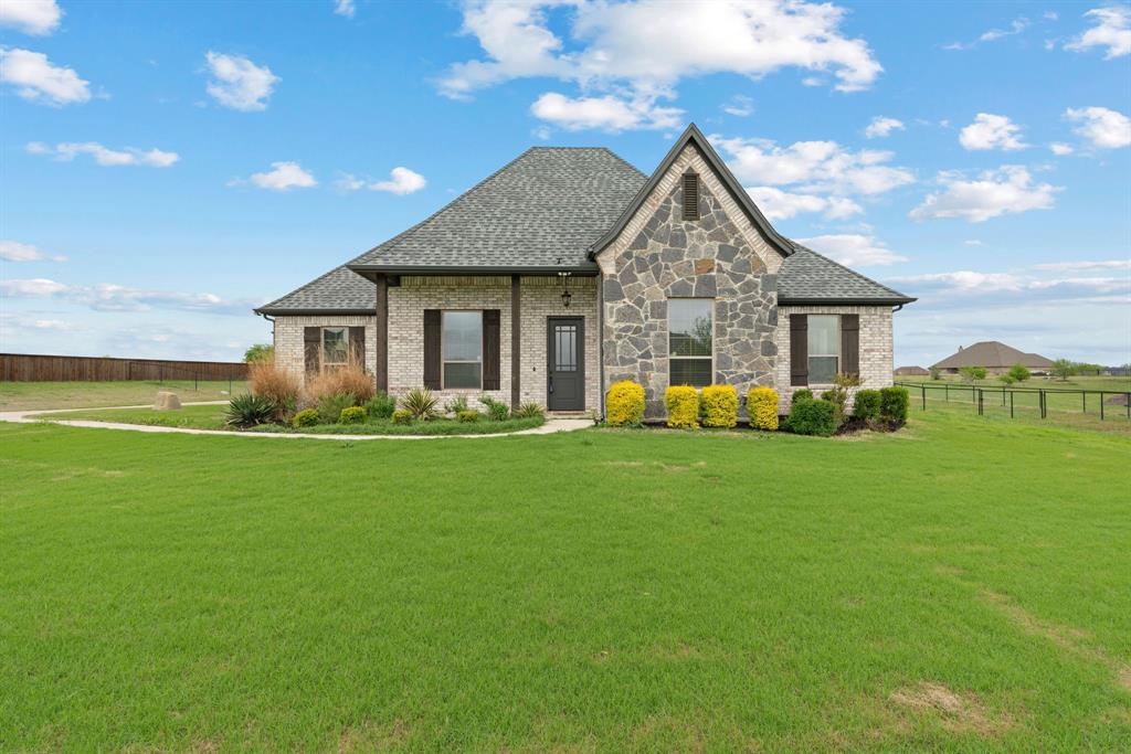 105 N Ridge Court, Weatherford