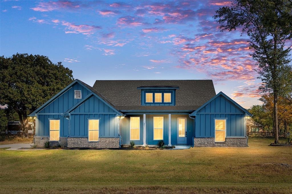 721 Clubview Drive, Mabank