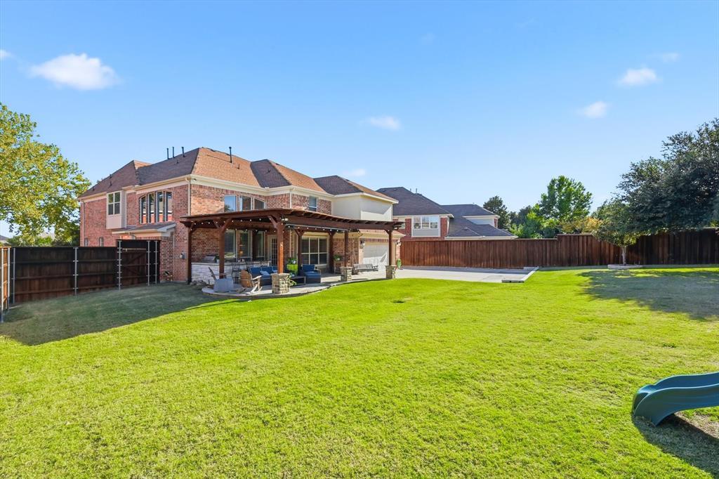 841 Wind Brook Lane, Prosper