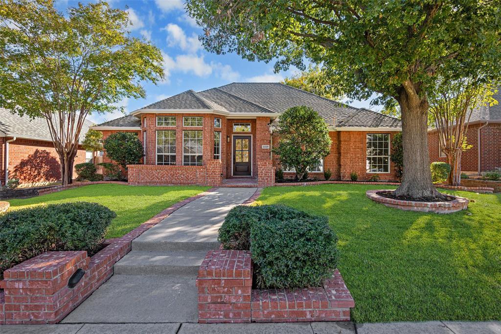 2228 Sky Harbor Drive, Plano