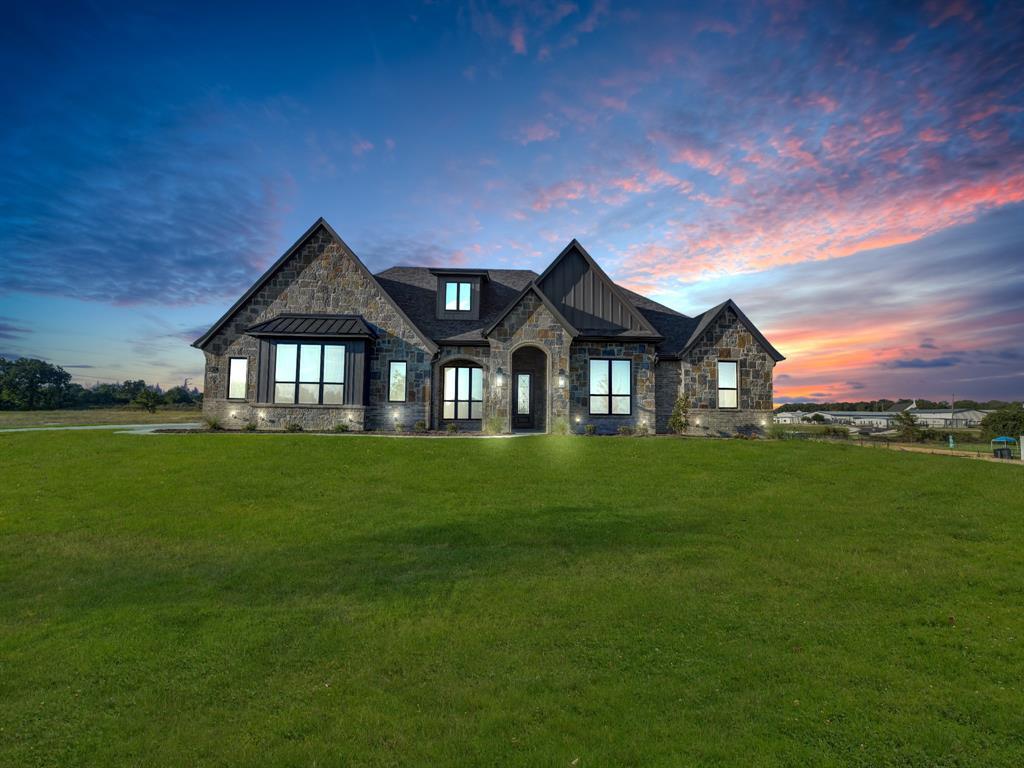 121 Desperado Way, Weatherford