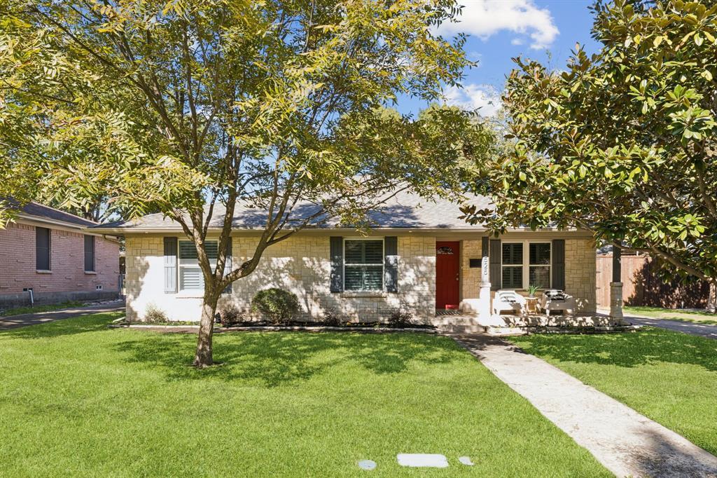 10525 Estate Lane, Dallas