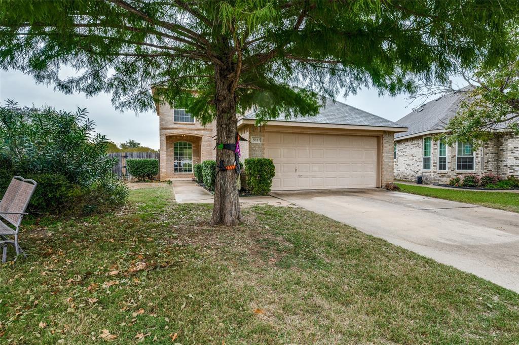 5037 Glenscape Trail, Fort Worth