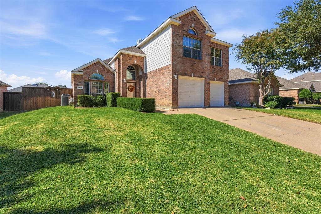 7808 Brook Meadow Lane, Fort Worth