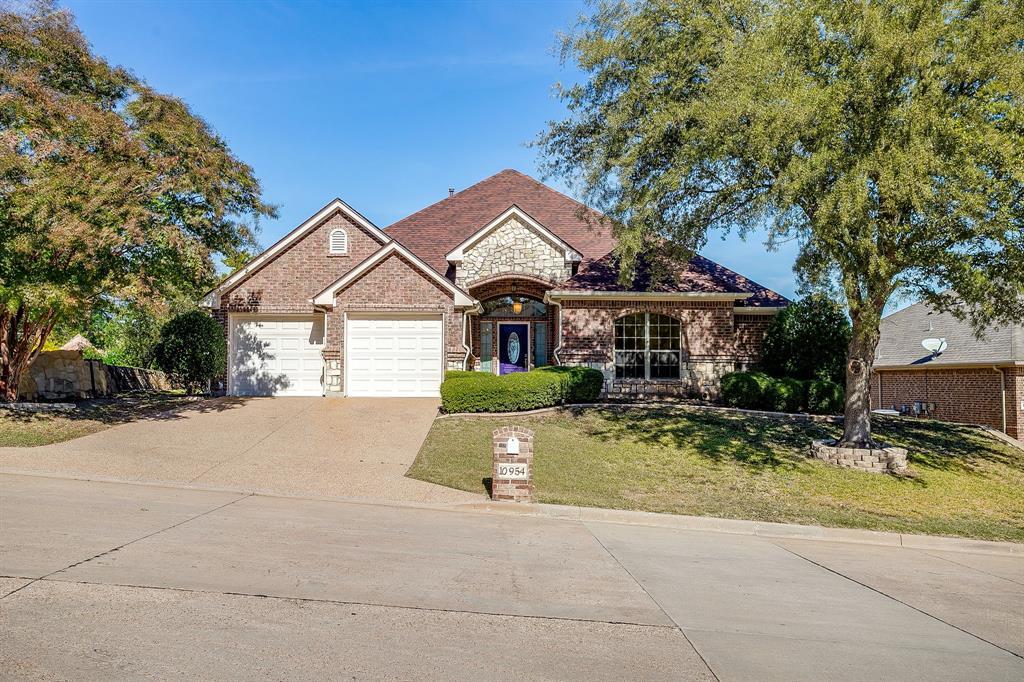 10954 Live Oak Creek Drive, Fort Worth