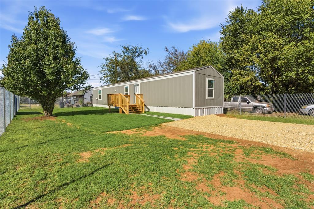 5422 Clear View Drive, Granbury