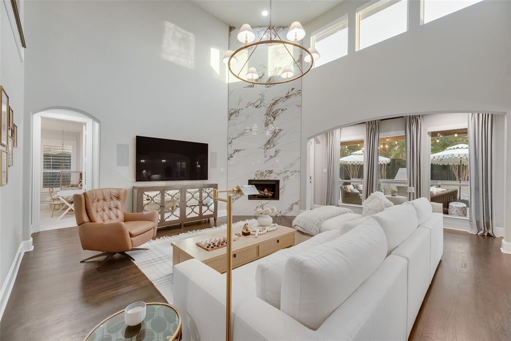 615 Caveson Drive, Frisco