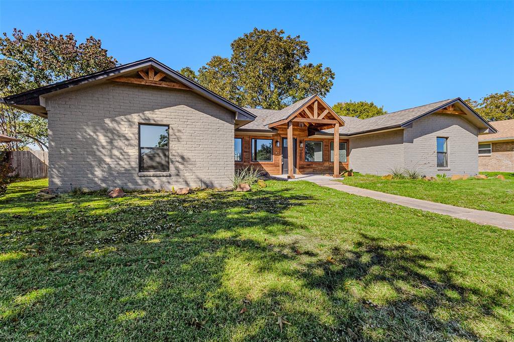 1301 Pecan Valley Drive, Garland
