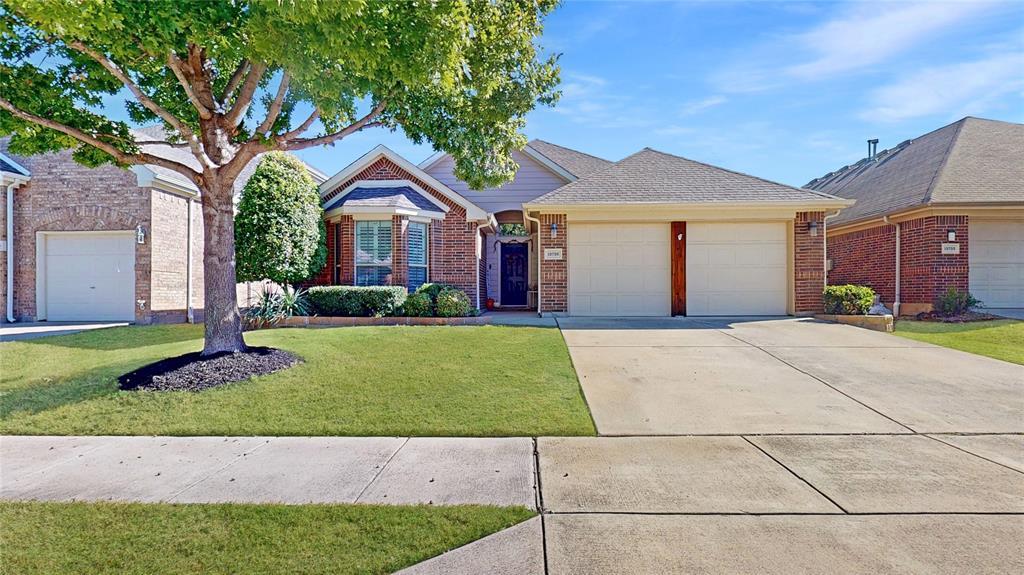15736 Landing Creek Lane, Fort Worth