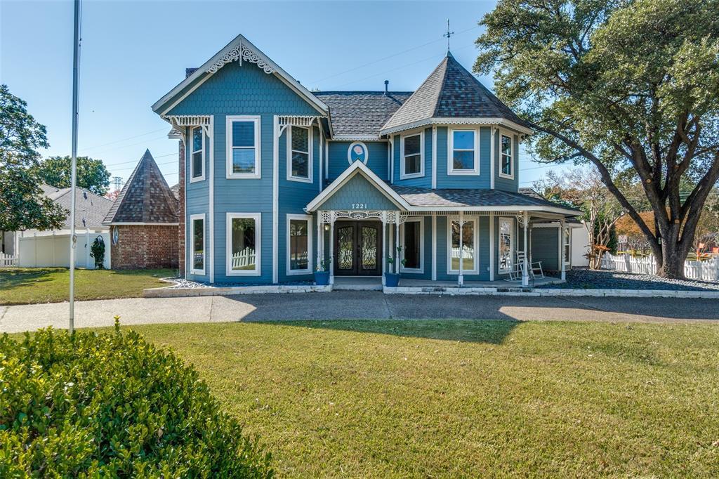 7221 Briarnoll Drive, Dallas