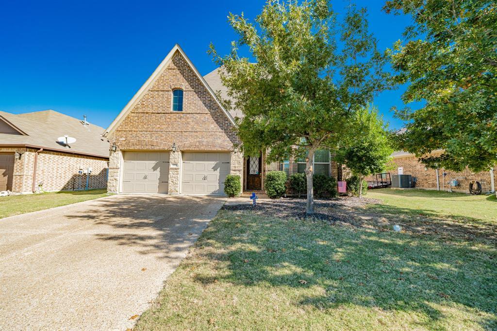593 Spruce Trail, Forney
