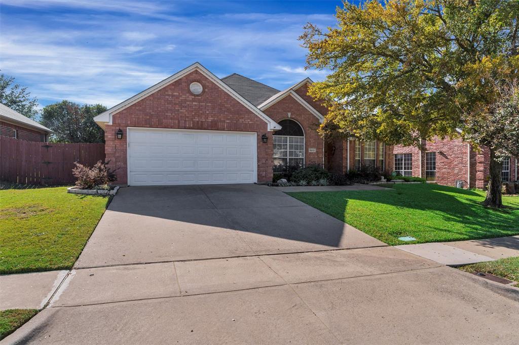 5212 Birch Grove Lane, Fort Worth