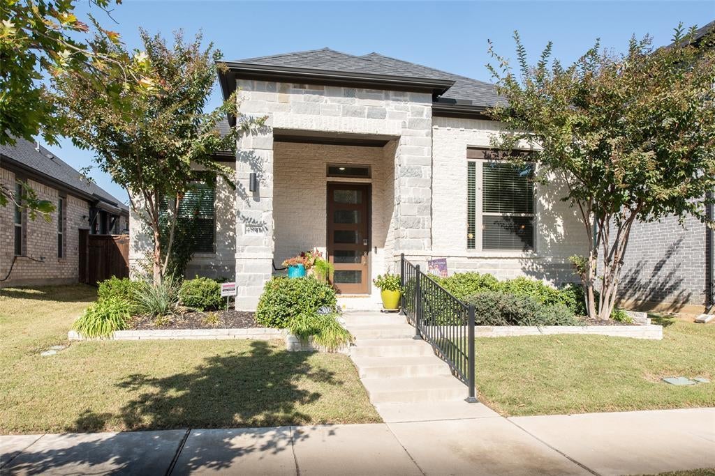 4841 Miles Way, Fairview