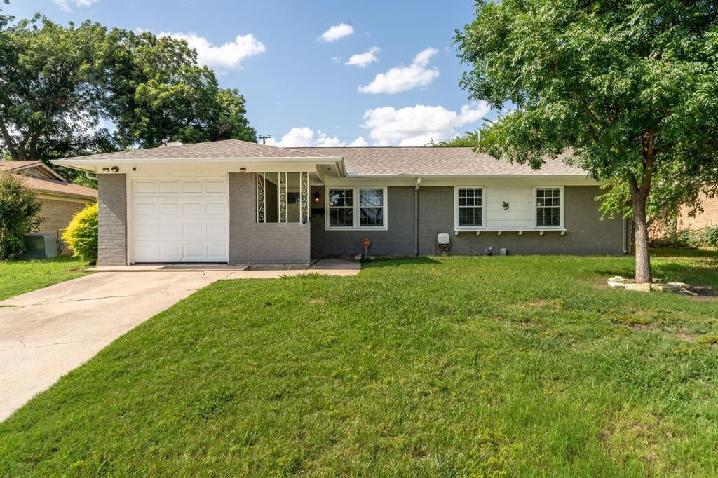 8820 Guadalupe Road, Fort Worth