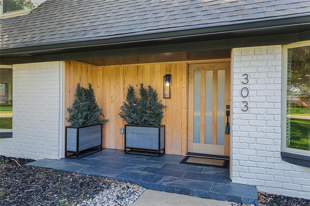 303 Shady Hill Drive, Richardson