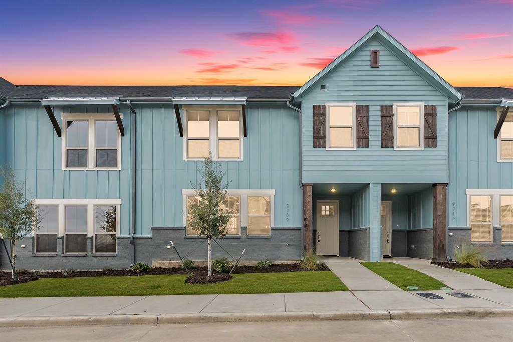 9709 Thorncrown Lane, Fort Worth