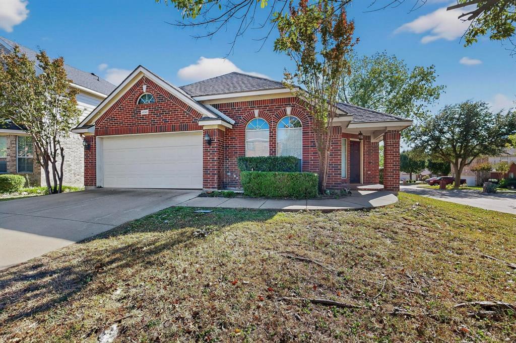 4641 Springway Lane, Fort Worth
