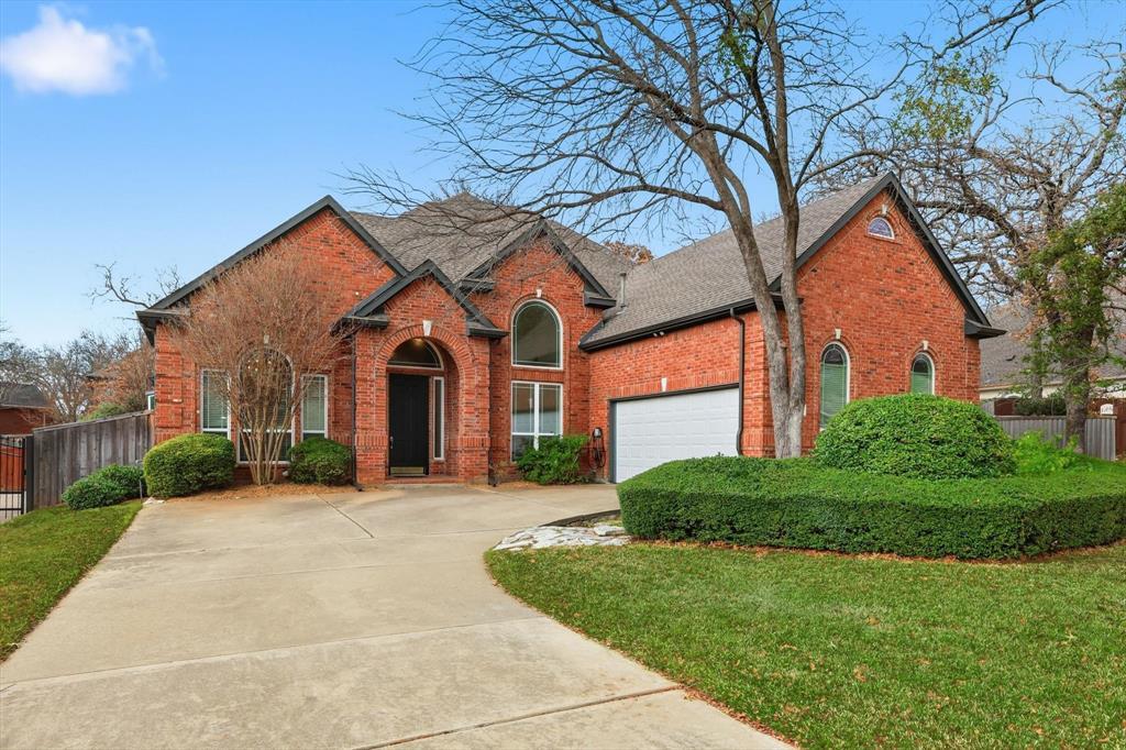 3324 Lexington Avenue, Grapevine