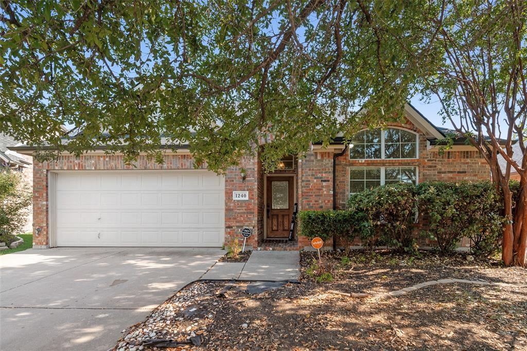 1240 Constance Drive, Fort Worth