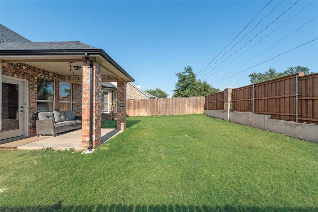 1240 Constance Drive, Fort Worth