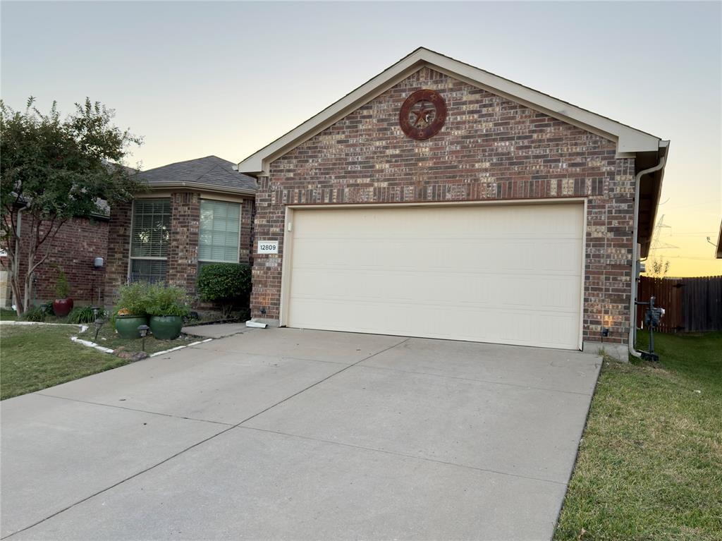 12809 Hidden Valley Court, Fort Worth