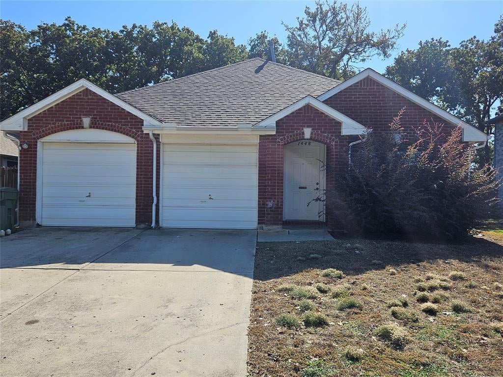 1448 Ridgecreek Drive, Lewisville