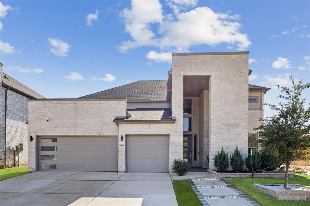 1901 Bristol Street, Celina