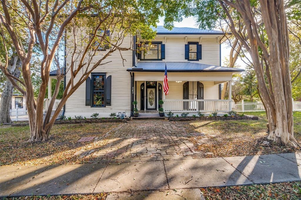 402 Munson Street, Rockwall