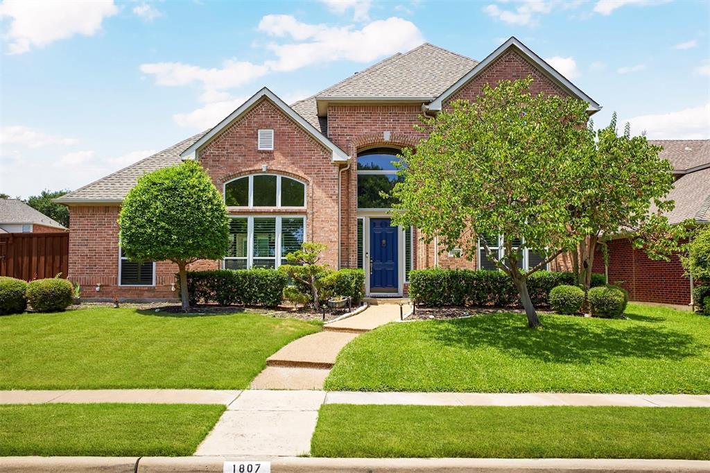 1807 Meadowcove Drive, Richardson