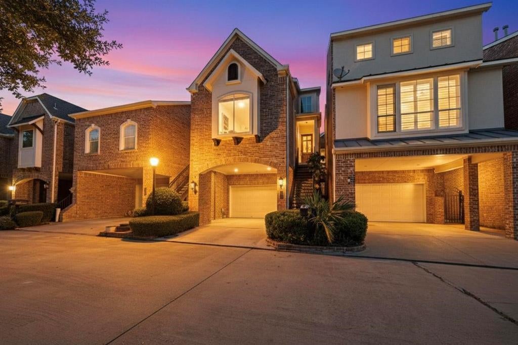 18343 Frankford Lakes Circle, Dallas