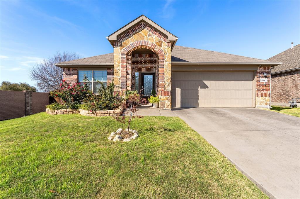 564 Bromeliad Drive, Fort Worth