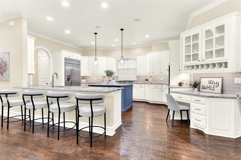 5045 Silver Lake Drive, Plano