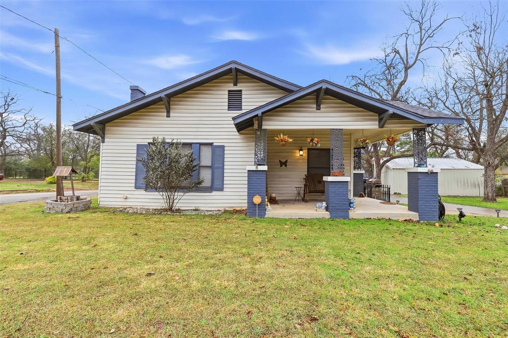 618 Granbury Street, Cleburne