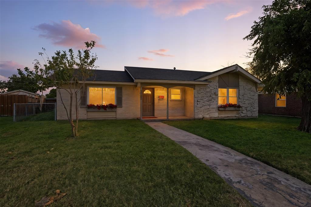3935 Glenhaven Circle, Garland