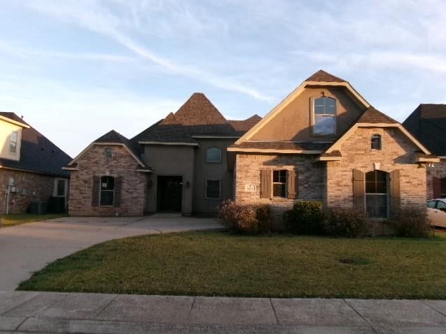 507 Falling Water Circle, Bossier City