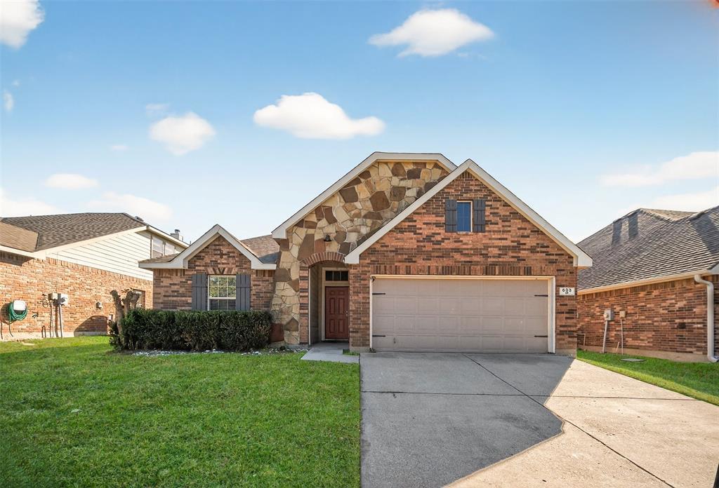 633 Tradewind Drive, Fort Worth